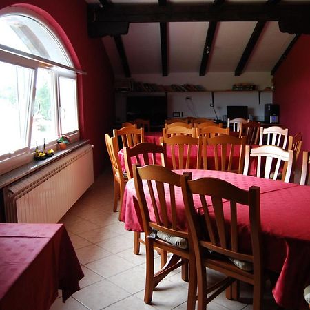 Hostel Ociski Raj Kozina Esterno foto