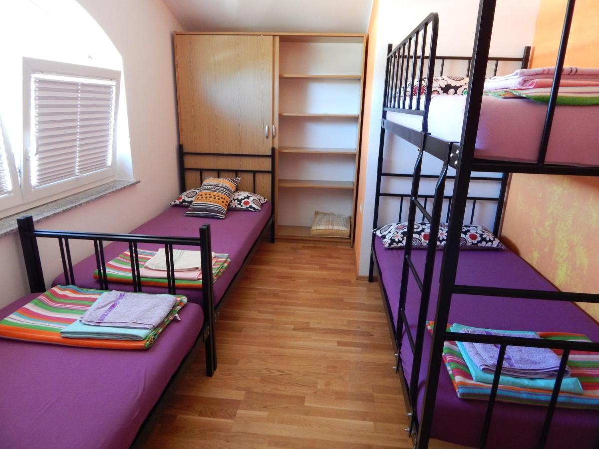 Hostel Ociski Raj Kozina Esterno foto