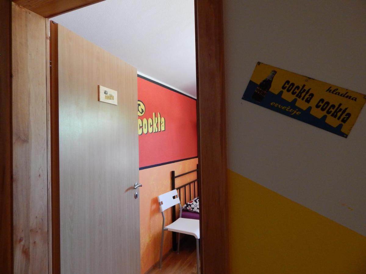 Hostel Ociski Raj Kozina Esterno foto